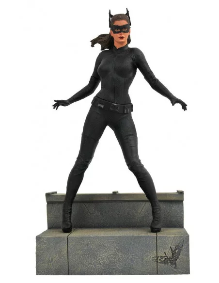 es::El caballero oscuro: la leyenda renace DC Movie Gallery Estatua Catwoman 23 cm