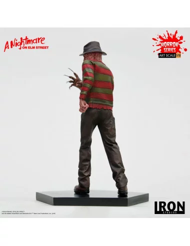 es::Pesadilla en Elm Street Estatua 1/10 Art Scale Freddy Krueger 19 cm