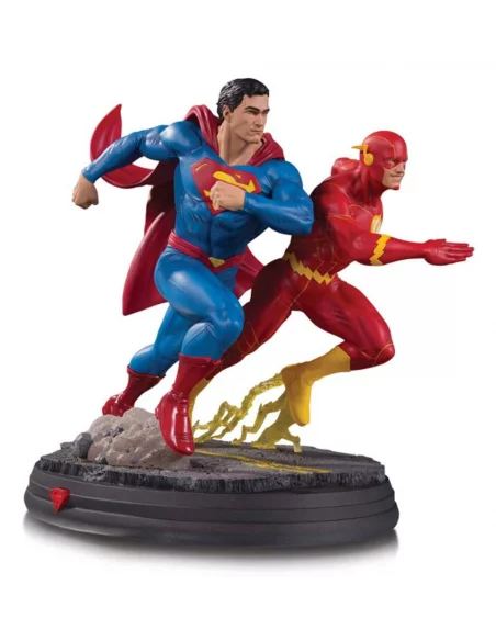 es::DC Gallery Estatua Superman vs The Flash Racing 2nd Edition 26 cm