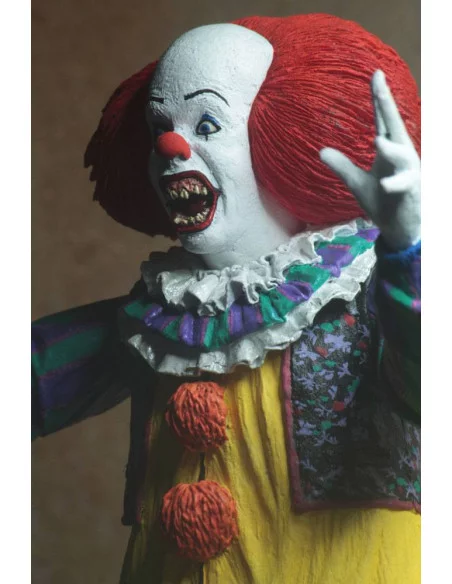 es::Stephen King's It 1990 Figura Ultimate Pennywise Version 2 18 cm