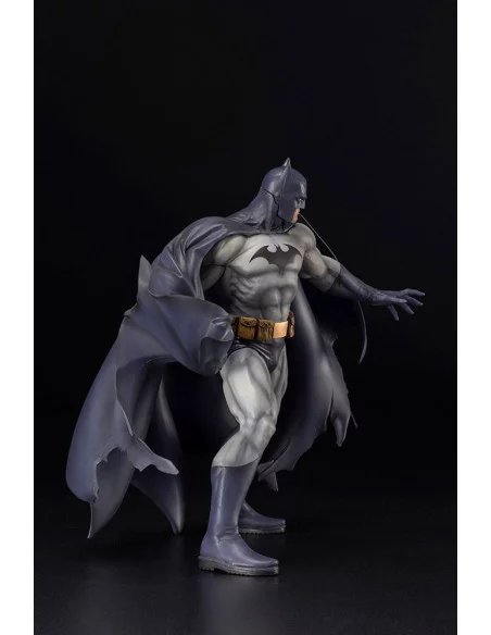 es::DC Comics Estatua ARTFX 1/6 Batman Batman: Hush 28 cm