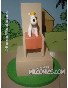 es::MILÚ EN EL TRONO - Cofre escena Tintín