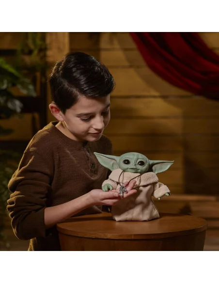 es::Star Wars The Mandalorian Figura Electrónica The Child Baby Yoda Animatronic Edition 25 cm
