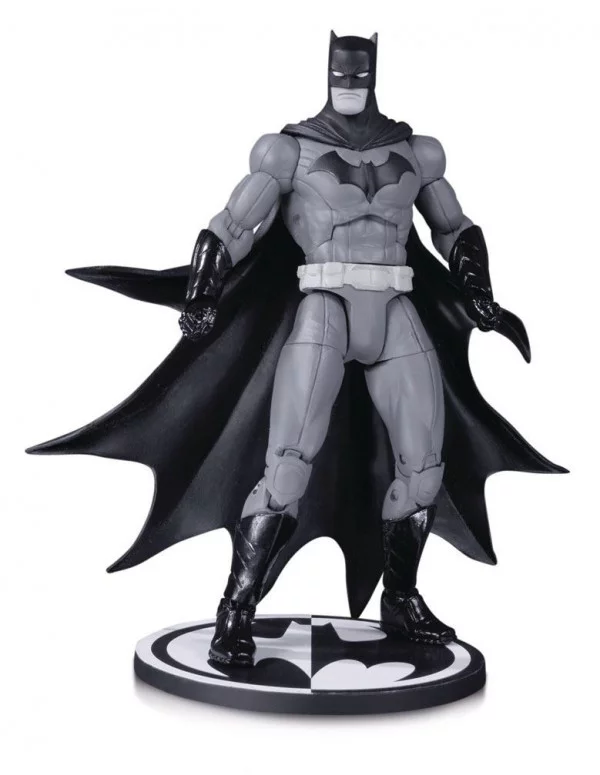 Comprar Batman Black & White Figura Batman by Greg Capullo 17 cm - Mil  Comics: Tienda de cómics y figuras Marvel, DC Comics, Star Wars, Tintín