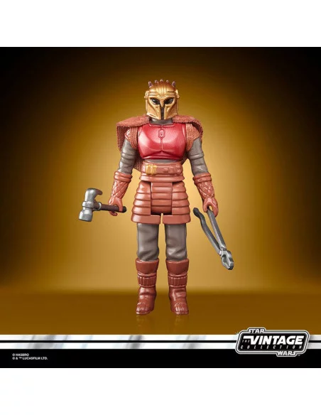 es::Star Wars The Mandalorian Retro Collection Figura 2022 The Armorer 10 cm