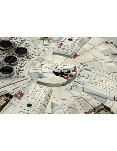 es::Star Wars Maqueta 1/72 Millennium Falcon 38 cm