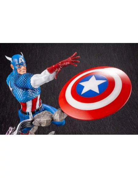 es::Marvel Comics Fine Art Estatua 1/6 Captain America 36 cm
