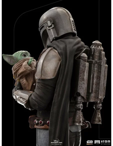 es::Star Wars The Mandalorian Estatua 1/10 Art Scale The Mandalorian y Grogu 22 cm