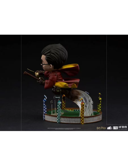 es::Harry Potter Minifigura Mini Co. Illusion Harry Potter at the Quiddich Match 13 cm