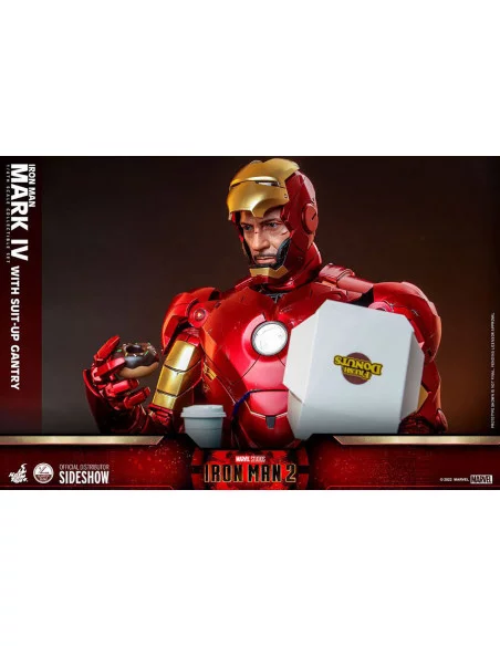 es::Iron Man 2 Figura 1/4 Iron Man Mark IV with Suit-Up Gantry Hot Toys 49 cm