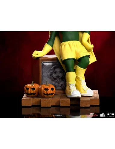 es::WandaVision Minifigura Mini Co. Vision Halloween Version 19 cm
