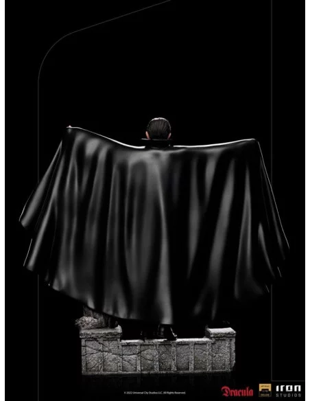 es::Universal Monsters Estatua 1/10 Deluxe Art Scale Dracula 22 cm