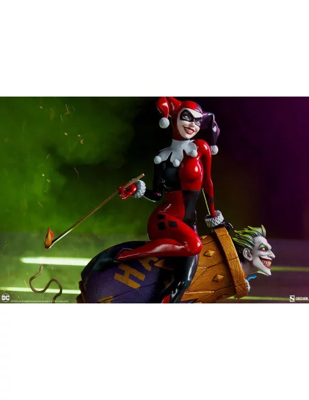 es::DC Comics Diorama Harley Quinn and The Joker 35 cm