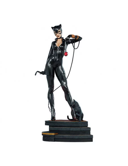 es::DC Comics Estatua Premium Format Catwoman 53 cm