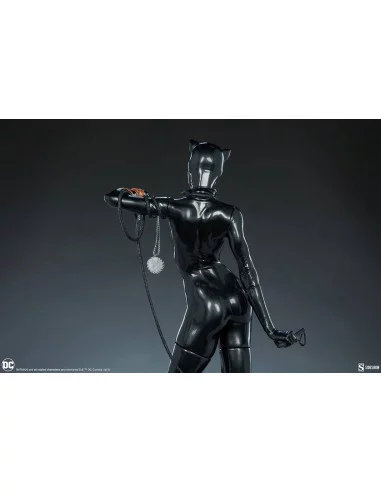 es::DC Comics Estatua Premium Format Catwoman 53 cm