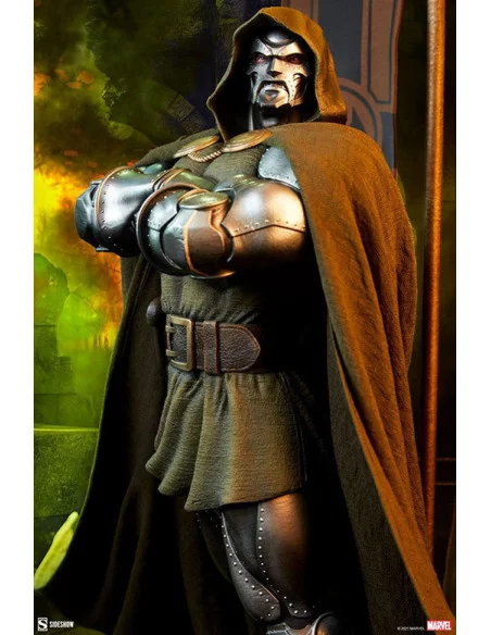 es::Marvel Maquette Doctor Doom 69 cm