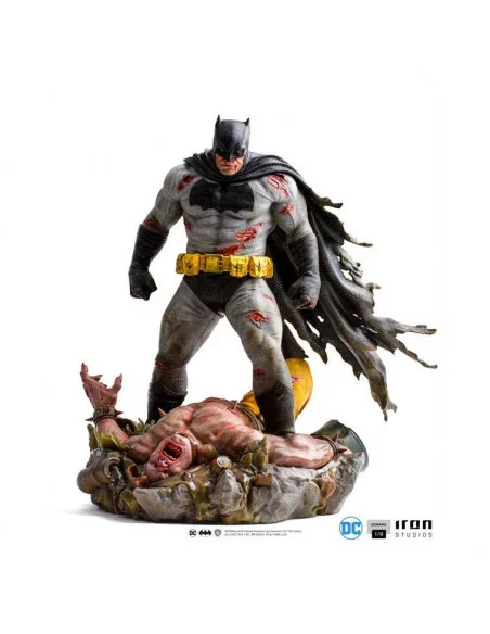 es::Batman: The Dark Knight Returns Diorama 1/6 Batman 38 cm