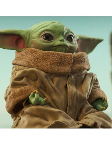 es::Star Wars The Mandalorian Milestones Estatua 1/6 Grogu on Seeing Stone 20 cm