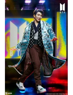 es::BTS Estatua PVC Idol Collection RM Deluxe 23 cm 