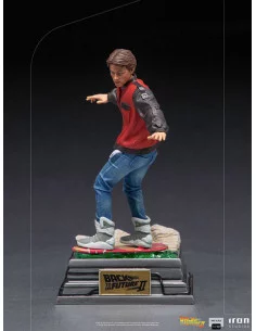 es::Regreso al Futuro II Estatua 1/10 Art Scale Marty McFly on Hoverboard 22 cm