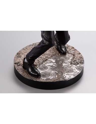 Batman The Killing Joke ARTFX 1/6 The Joker One...