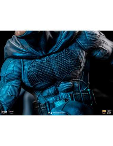 es::Zack Snyder's Justice League Deluxe Art Scale Statue 1/10 Batman on Batsignal 28 cm