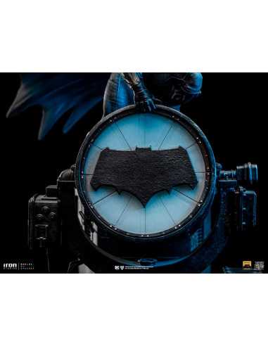 es::Zack Snyder's Justice League Deluxe Art Scale Statue 1/10 Batman on Batsignal 28 cm