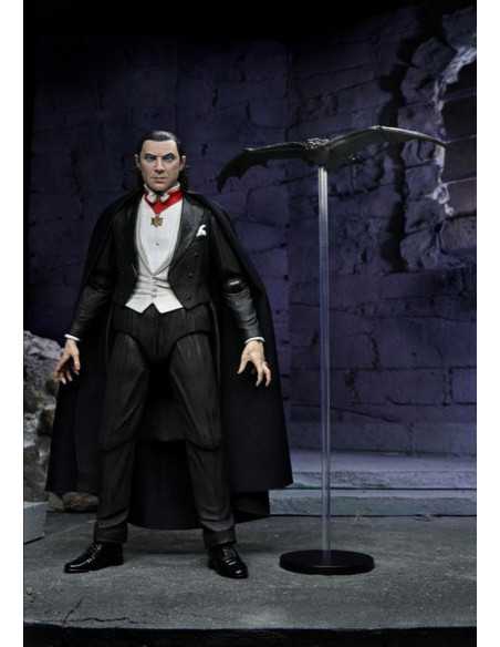 es::Universal Monsters Figura Ultimate Dracula (Transylvania) 18 cm