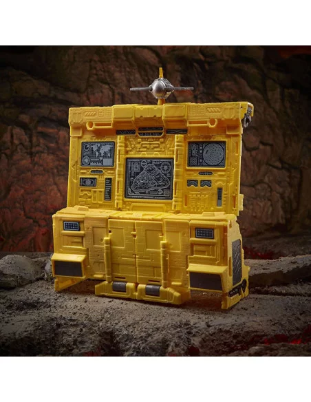 es::Transformers Generations WFC: Kingdom Figura Titan Class Autobot Ark 48 cm