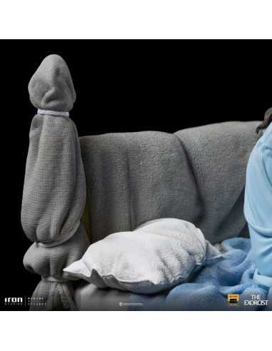 es::El Exorcista Estatua Deluxe Art Scale 1/10 Possessed Regan McNeil 14 cm