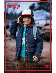 es::Stranger Things Figura 1/6 Dustin Henderson 23 cm 2