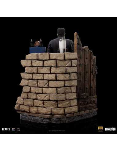 es::Universal Monsters Estatua 1/10 Deluxe Art Scale Frankenstein Monster 24 cm
