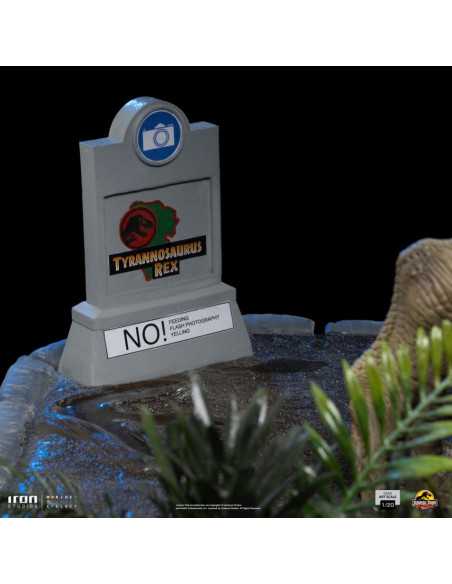 es::Jurassic Park Estatua 1/20 Demi Art Scale T-Rex attacks Donald Gennaro 30 cm