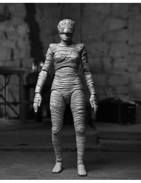 es::Universal Monsters Figura Ultimate Bride of Frankenstein (Black & White) 18 cm