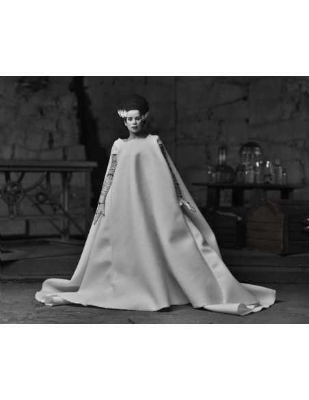 es::Universal Monsters Figura Ultimate Bride of Frankenstein (Black & White) 18 cm