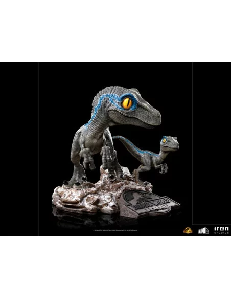 es::Jurassic World Dominion Minifigura Mini Co. Blue and Beta 13 cm