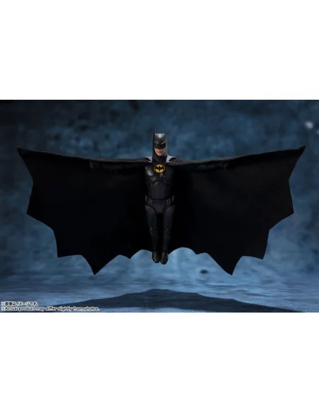 es::The Flash Figura S.H. Figuarts Batman 15 cm
