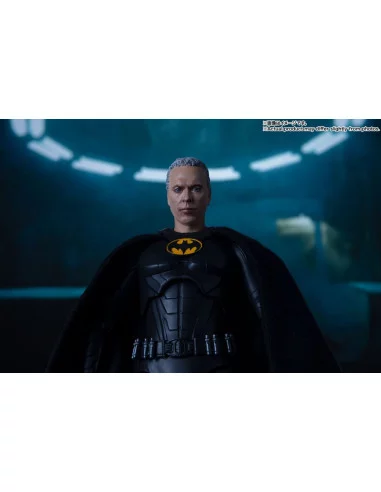 es::The Flash Figura S.H. Figuarts Batman 15 cm