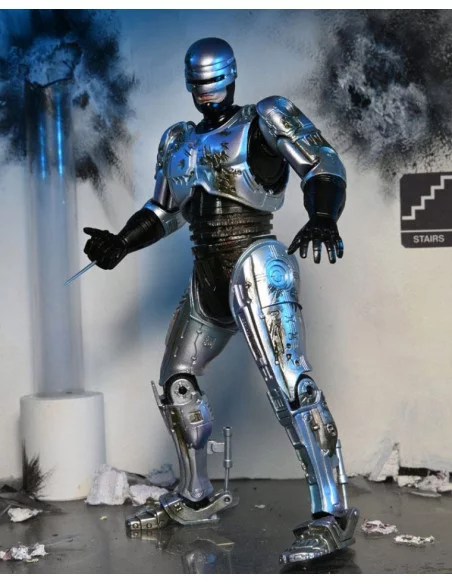 es::EMBALAJE DAÑADO Robocop Figura Ultimate Robocop Battle Damaged with Chair 18 cm.