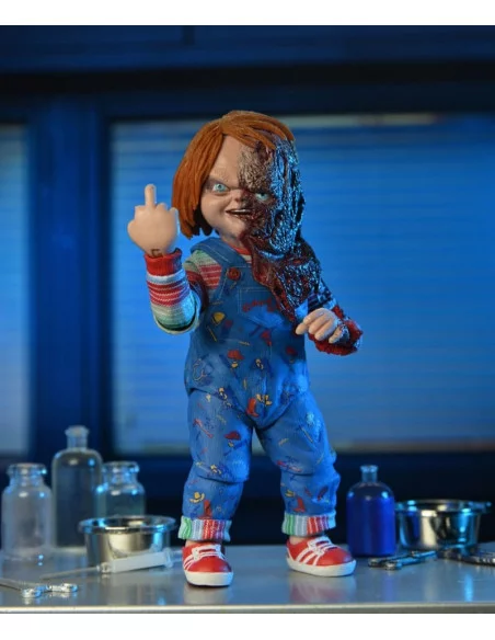 Comprar Figura Chucky (TV Series) Chucky el muñeco diabólico Neca - Mil  Comics: Tienda de cómics y figuras Marvel, DC Comics, Star Wars, Tintín