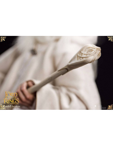 El Señor de los Anillos Figura The Crown Series 1/6 Gandalf el Blanco 30 cm