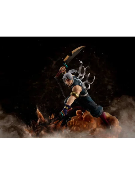 Demon Slayer: Kimetsu no Yaiba Estatua 1/8 Tengen Uzui 28 cm