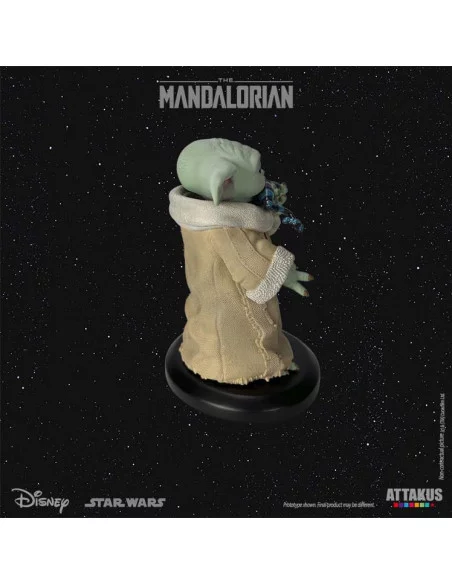Star Wars: The Mandalorian Classic Collection Estatua 1/5 Grogu Eating Frog 10 cm