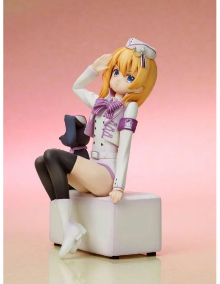 Is the Order a Rabbit Estatua PVC 1/7 Cocoa Military uniform Ver. 18 cm