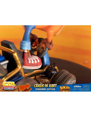 Crash Team Racing Nitro-Fueled Estatua Crash in Kart 31 cm