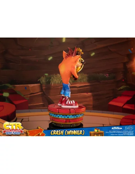 Crash Team Racing Nitro-Fueled Estatua Crash (Winner) 46 cm Crash Team Racing Nitro-Fueled Estatua Crash (Winner) 46 cm