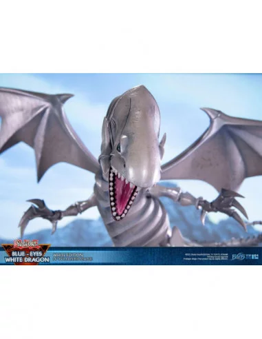 Yu-Gi-Oh! Estatua PVC Blue-Eyes White Dragon White Edition 35 cm