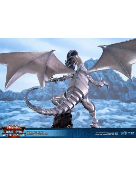 Yu-Gi-Oh! Estatua PVC Blue-Eyes White Dragon White Edition 35 cm Yu-Gi-Oh! Estatua PVC Blue-Eyes White Dragon White Edition 35 cm