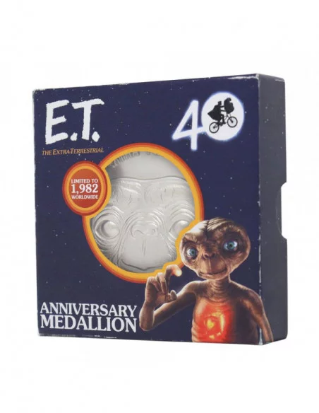 E.T., el extraterrestre Medallón E.T. 40th Anniversary Limited Edition Medallion E.T., el extraterrestre Medallón E.T. 40th Anniversary Limited Edition Medallion