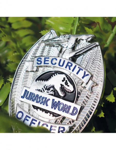 Jurassic World Chapa Limited Edition Replica Security Officer Jurassic World Chapa Limited Edition Replica Security Officer
